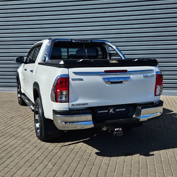 2016-Toyota-Hilux-40-V6-Raised-Body-Raider-Double-Cab-Auto image:6