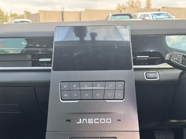 2026-Jaecoo-J5-15T-Core image:19