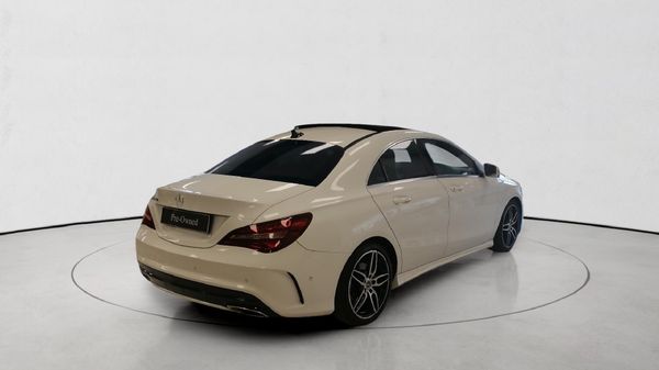 2018-Mercedes-Benz-CLA-200-Auto image:6