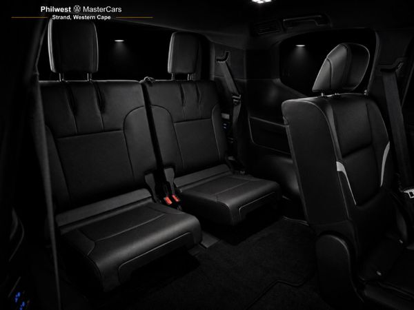 2023-Toyota-Land-Cruiser-300-V6-33-D-GR-S image:13