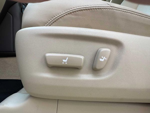 2023-Toyota-Land-Cruiser-Prado-28-GD-VX-L-Auto image:20