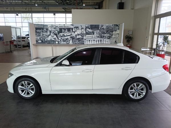 2018-BMW-3-Series-318i image:7
