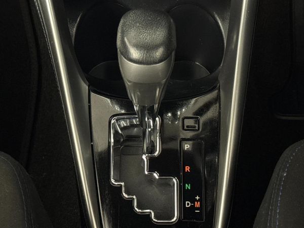 2018-Toyota-Yaris-15-Pulse-Auto-5-dr image:10