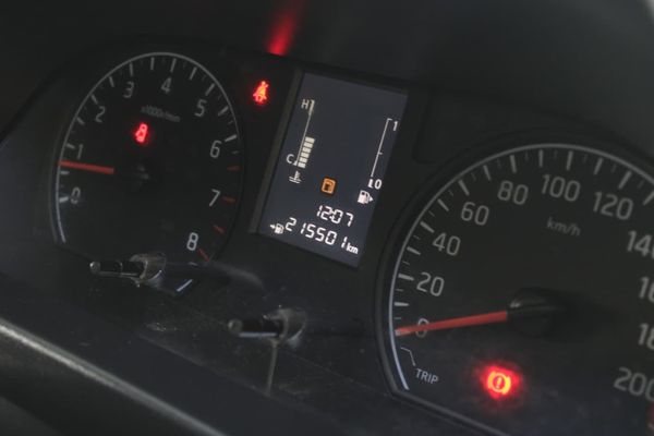 2021-Nissan-NV350-PANEL-VAN image:11