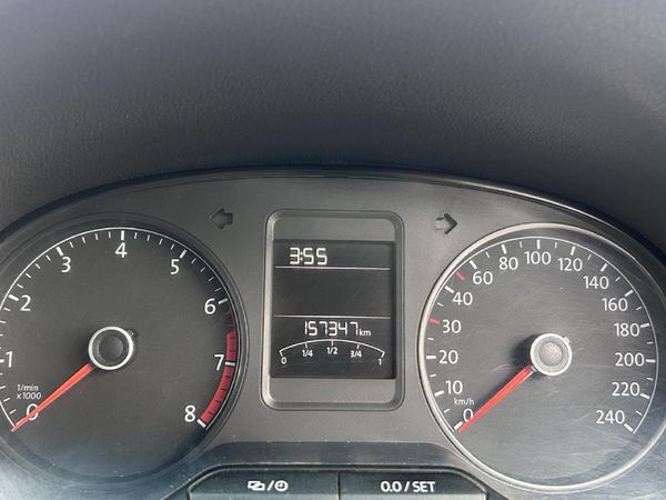 2021-Volkswagen-Polo-Vivo-14-Trendline-5-dr image:9