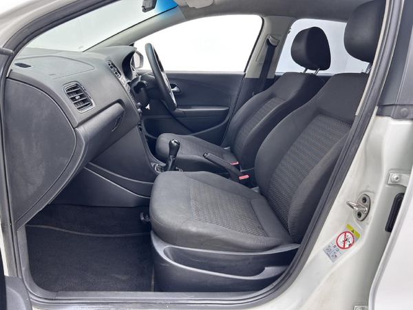 2021-Volkswagen-Polo-Vivo-14-Trendline-5-dr image:6