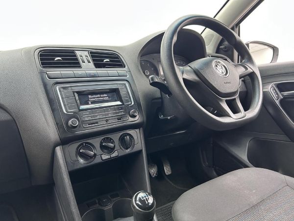 2021-Volkswagen-Polo-Vivo-14-Trendline-5-dr image:7