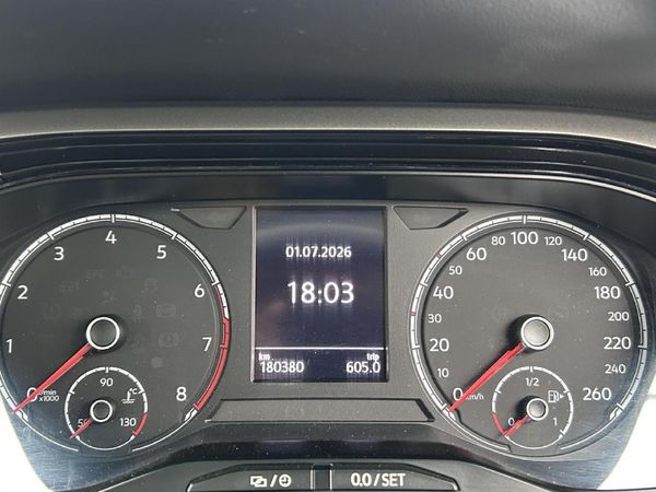 2018-Volkswagen-Polo-10-TSI-Comfortline image:9