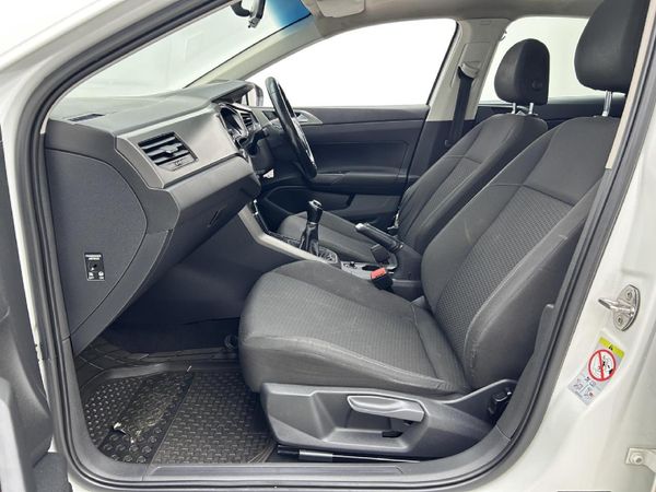 2018-Volkswagen-Polo-10-TSI-Comfortline image:6
