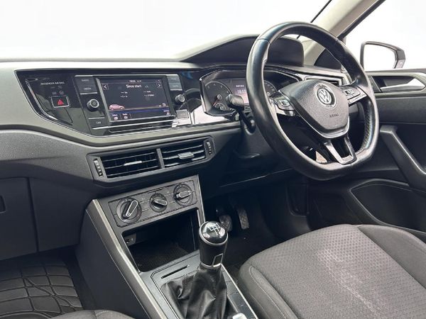 2018-Volkswagen-Polo-10-TSI-Comfortline image:7