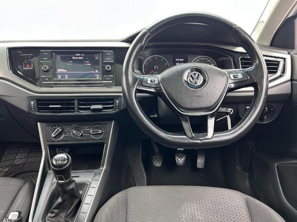 2018-Volkswagen-Polo-10-TSI-Comfortline image:8