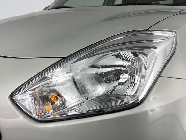 2021-Suzuki-Swift-12-GLX-Auto image:6