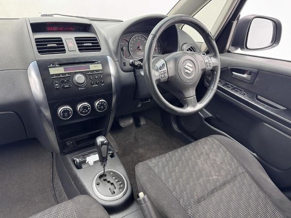 2009-Suzuki-SX4-20-Auto image:7