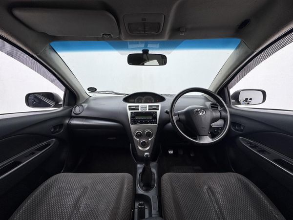 2008-Toyota-Yaris-T3 image:10