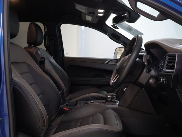 2025-Volkswagen-Amarok-30-TDI-V6-184kW-4Motion-Aventura-Auto-Double-Cab image:18