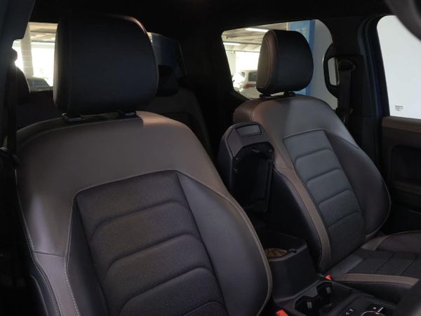 2025-Volkswagen-Amarok-30-TDI-V6-184kW-4Motion-Aventura-Auto-Double-Cab image:28