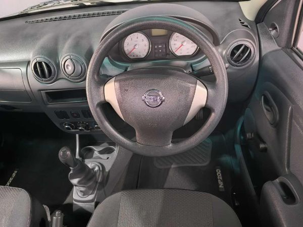 2024-Nissan-NP200-16 image:16