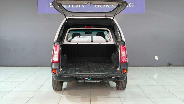2024-Nissan-NP200-16 image:6