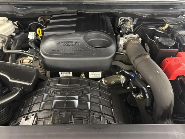 2019-Ford-Everest-22-TDCi-XLT-Auto image:12