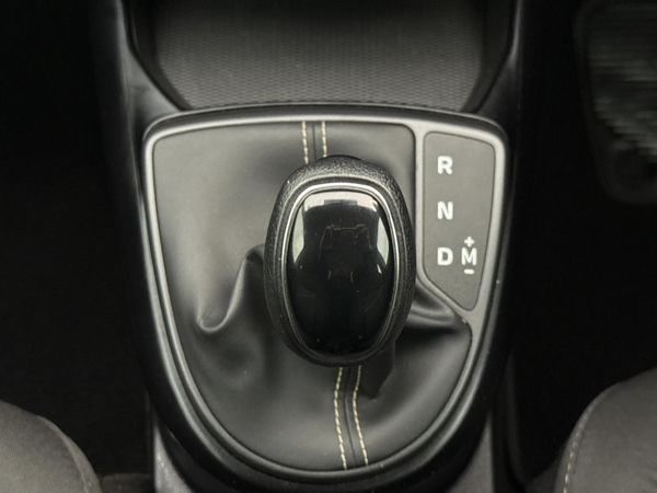 2025-Hyundai-Exter-12-Premium-Auto image:10