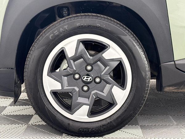 2025-Hyundai-Exter-12-Premium-Auto image:4