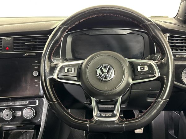 2020-Volkswagen-Golf-VII-GTI-20-TSI-Auto image:11