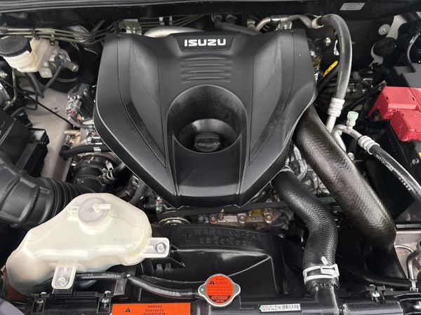2022-Isuzu-D-Max-30-DDI-LSE-Auto-Extended-Cab image:9
