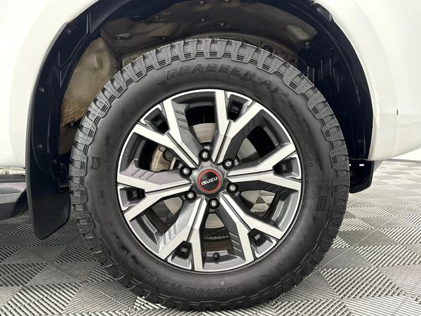2022-Isuzu-D-Max-30-DDI-LSE-Auto-Extended-Cab image:2