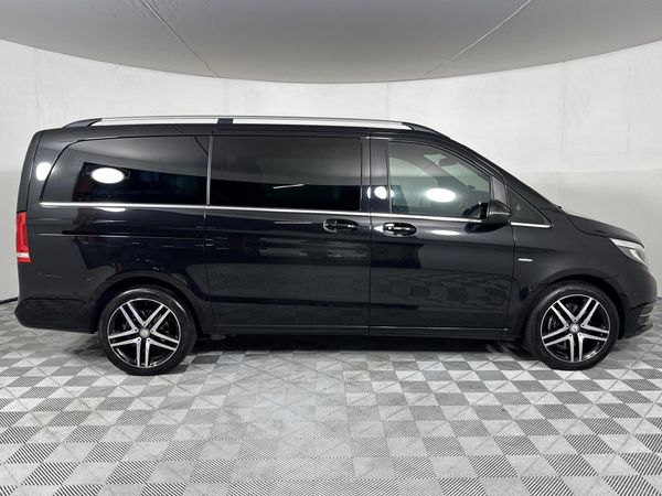 2019-Mercedes-Benz-V-Class-V-250-Bluetec-Avantgarde-Auto image:15