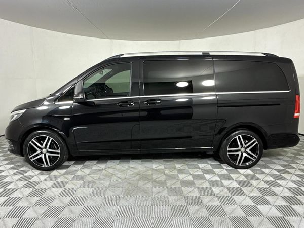 2019-Mercedes-Benz-V-Class-V-250-Bluetec-Avantgarde-Auto image:17