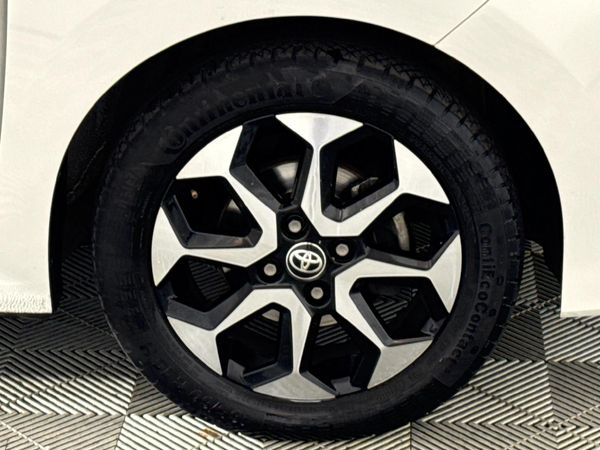 2019-Toyota-Aygo-10-X-Cite-5-dr image:3