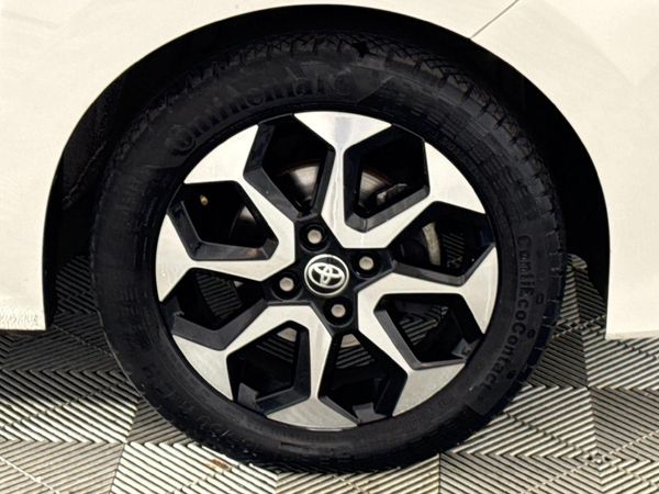 2019-Toyota-Aygo-10-X-Cite-5-dr image:4
