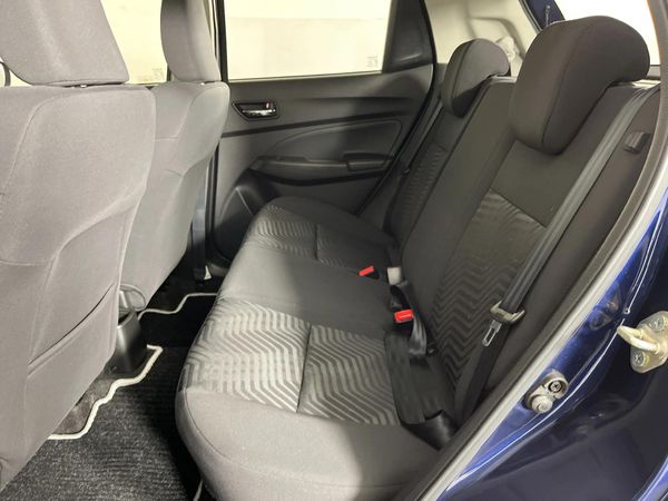 2022-Suzuki-Swift-12-GLX image:2