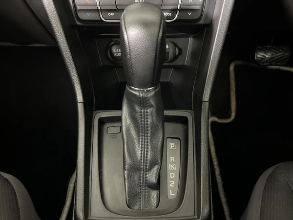 2022-Toyota-Urban-Cruiser-15-Xs-Auto image:10