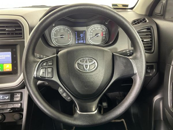 2022-Toyota-Urban-Cruiser-15-Xs-Auto image:11