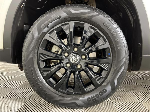 2022-Toyota-Urban-Cruiser-15-Xs-Auto image:4