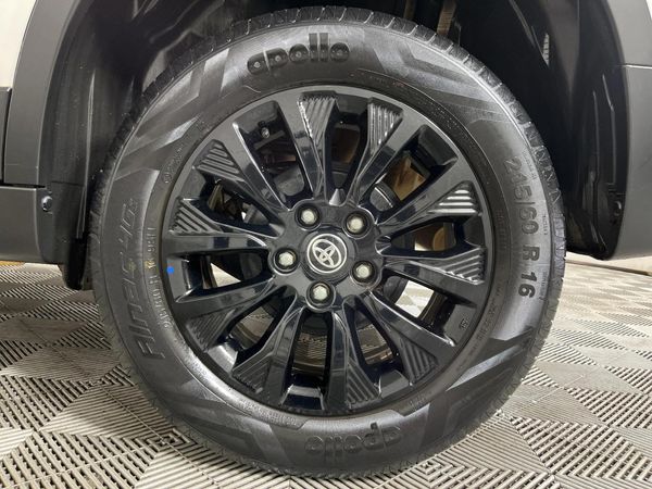 2022-Toyota-Urban-Cruiser-15-Xs-Auto image:6