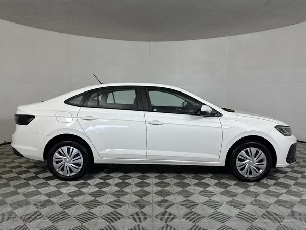 2024-Volkswagen-Polo-16-Classic-Auto image:17