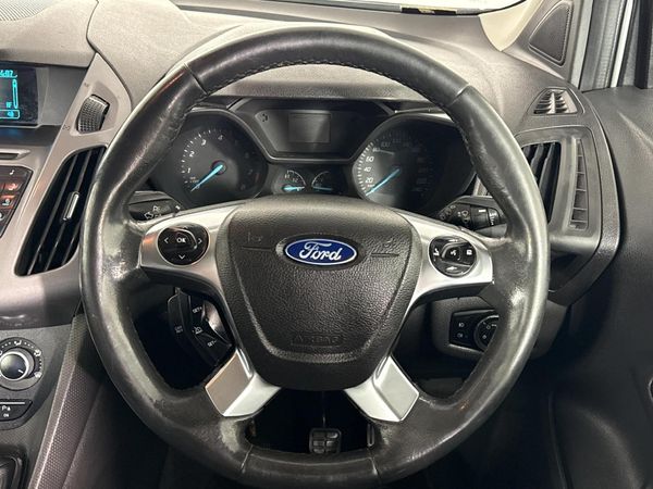 2017-Ford-Tourneo-Connect-10-Trend-SWB image:9