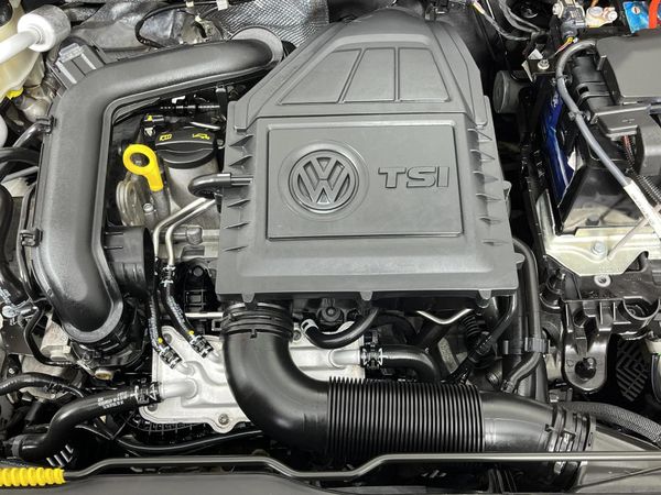 2022-Volkswagen-Polo-10-TSI-Life image:13