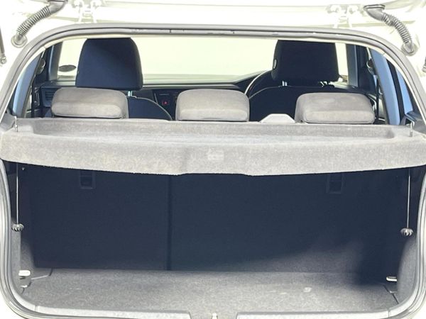 2022-Volkswagen-Polo-10-TSI-Life image:14