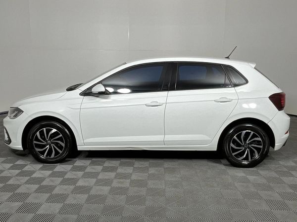 2022-Volkswagen-Polo-10-TSI-Life image:19