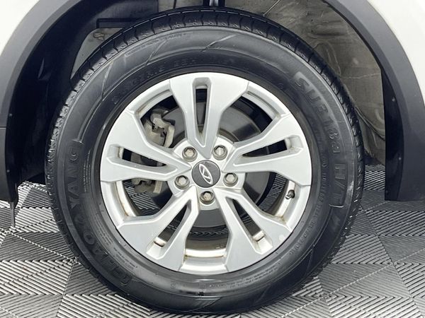 2024-Chery-Tiggo-4-Pro-15-Comfort-Auto image:4