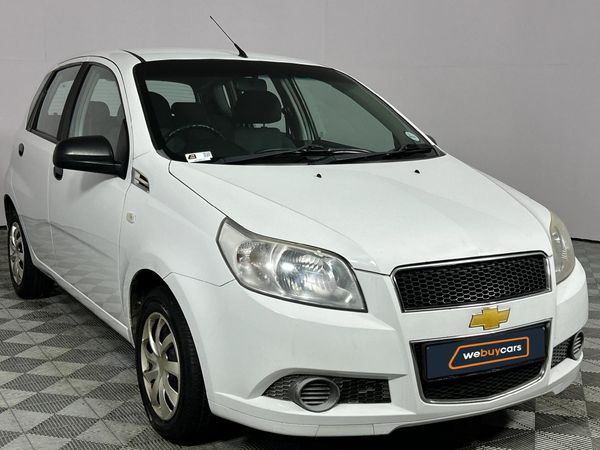 2011-Chevrolet-Aveo-16-L-Hatch image:15