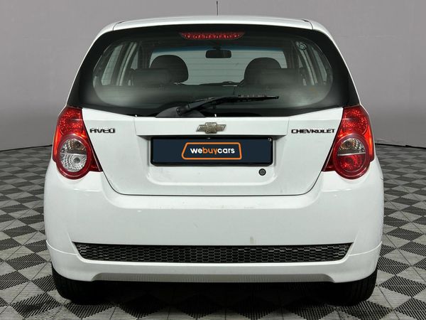 2011-Chevrolet-Aveo-16-L-Hatch image:17