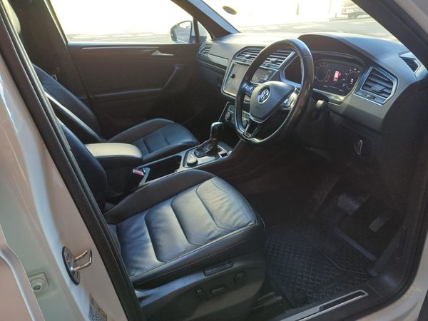 2019-Volkswagen-Tiguan-20-TSI-Highline-4Motion-Auto image:15