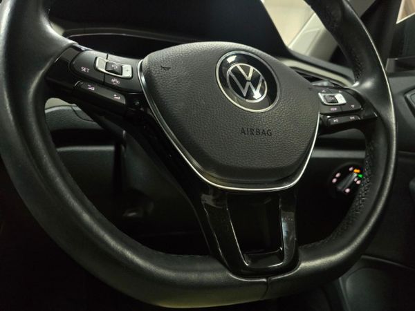 2021-Volkswagen-T-Roc-20-TSI-Design-4Mot-Auto image:24