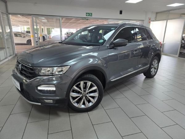 2021-Volkswagen-T-Roc-20-TSI-Design-4Mot-Auto image:2