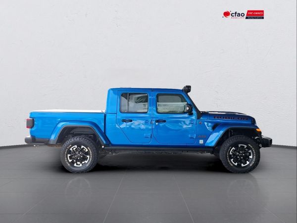 2024-Jeep-Gladiator-Rubicon-36-4x4-Auto-Double-Cab image:1