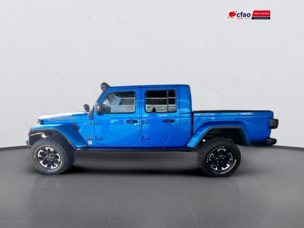2024-Jeep-Gladiator-Rubicon-36-4x4-Auto-Double-Cab image:3